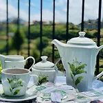 Tea Breeze Luxury Residence