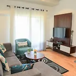The Edge Luxury Apartment