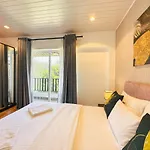 The Edge Luxury Apartment