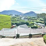 Royal Apartments