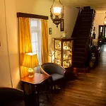 The Golf Green City Bungalow