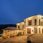 Villa Grand Mellow Nuwara Eliya