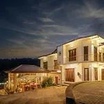 Villa Grand Mellow Nuwara Eliya