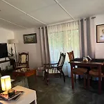 Laza Villa