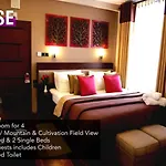 Glory Bush Boutique Villa