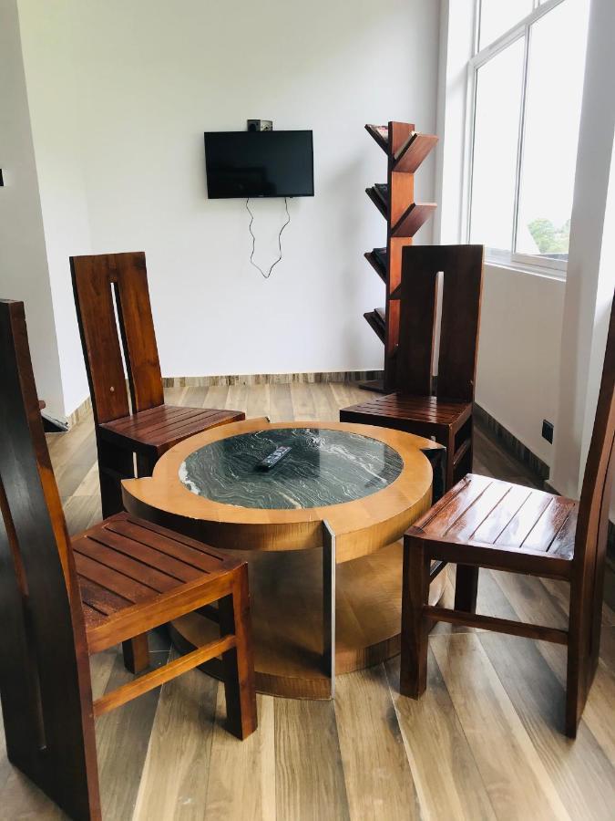 Hotel Cool Breeze Nuwara Eliya