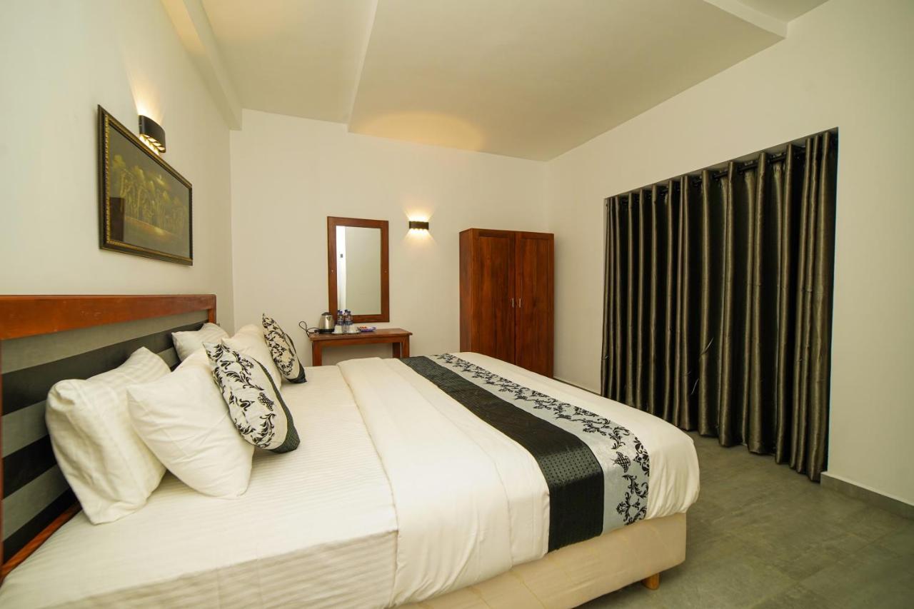 Hotel Cool Breeze *
