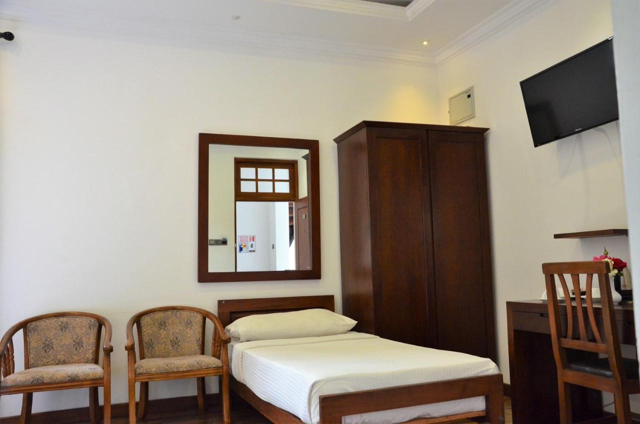 Hotel Heaven Seven