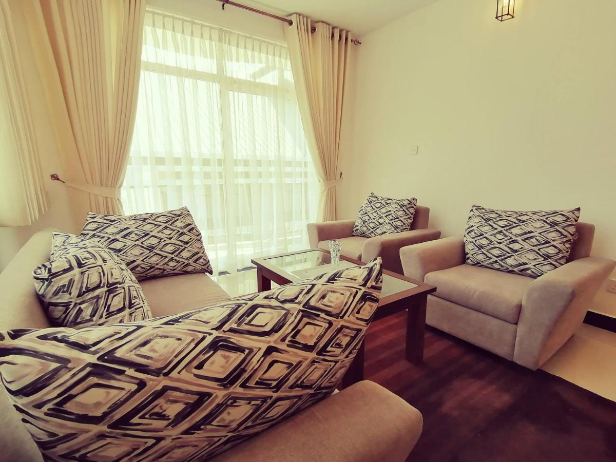 Moon Plains Luxury Apartment