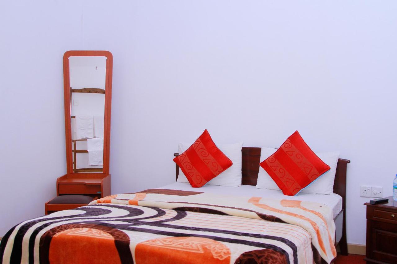 Rri Luxury Homestay *