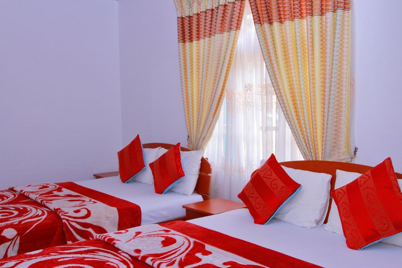 Rri Luxury Homestay *