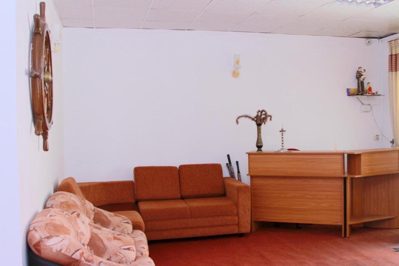 Rri Luxury Homestay Guest house *