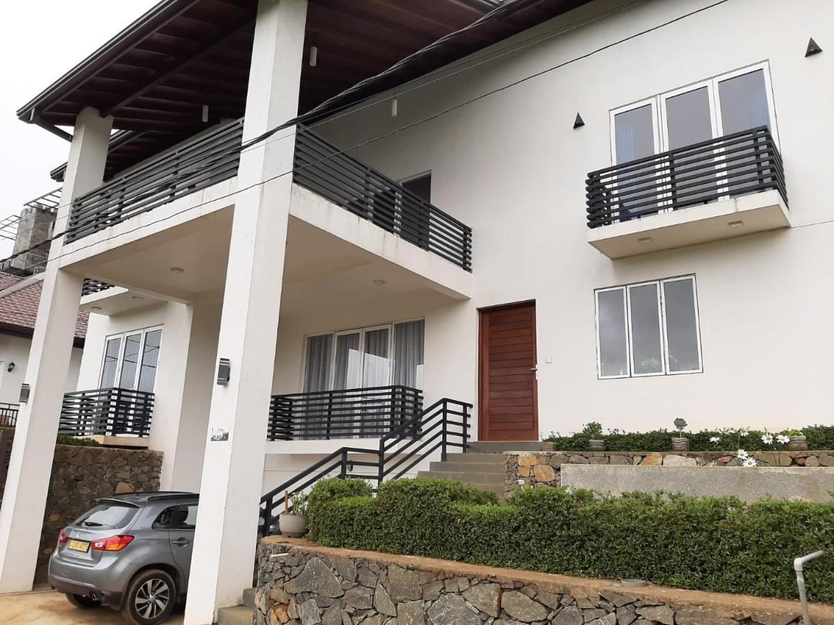 J's Hotel Nuwara Eliya