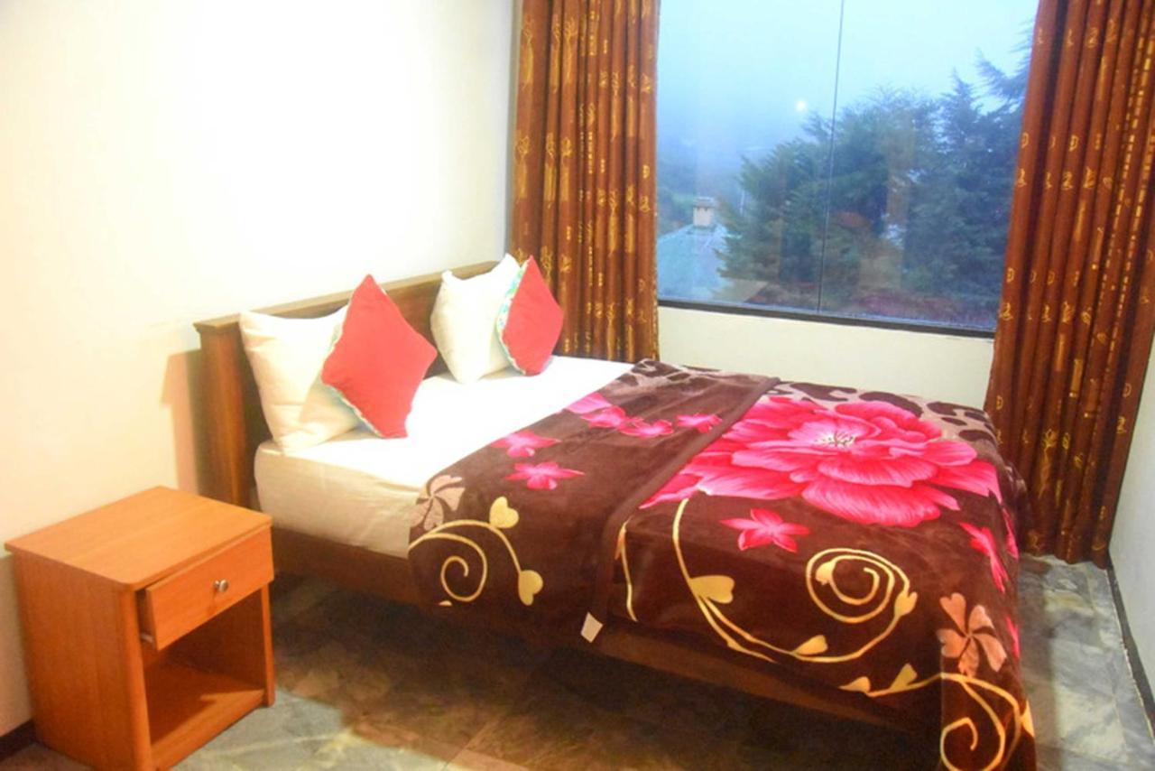 Unique View Nuwaraeliya * Nuwara Eliya