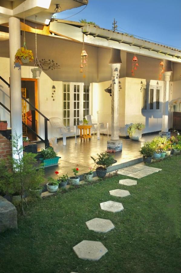Rc Awkward Guest house *