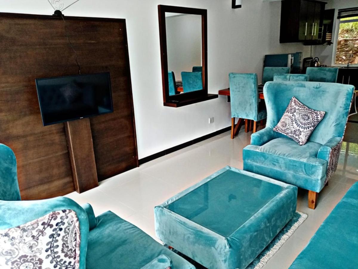 Lake Infinity Residences - * Nuwara Eliya