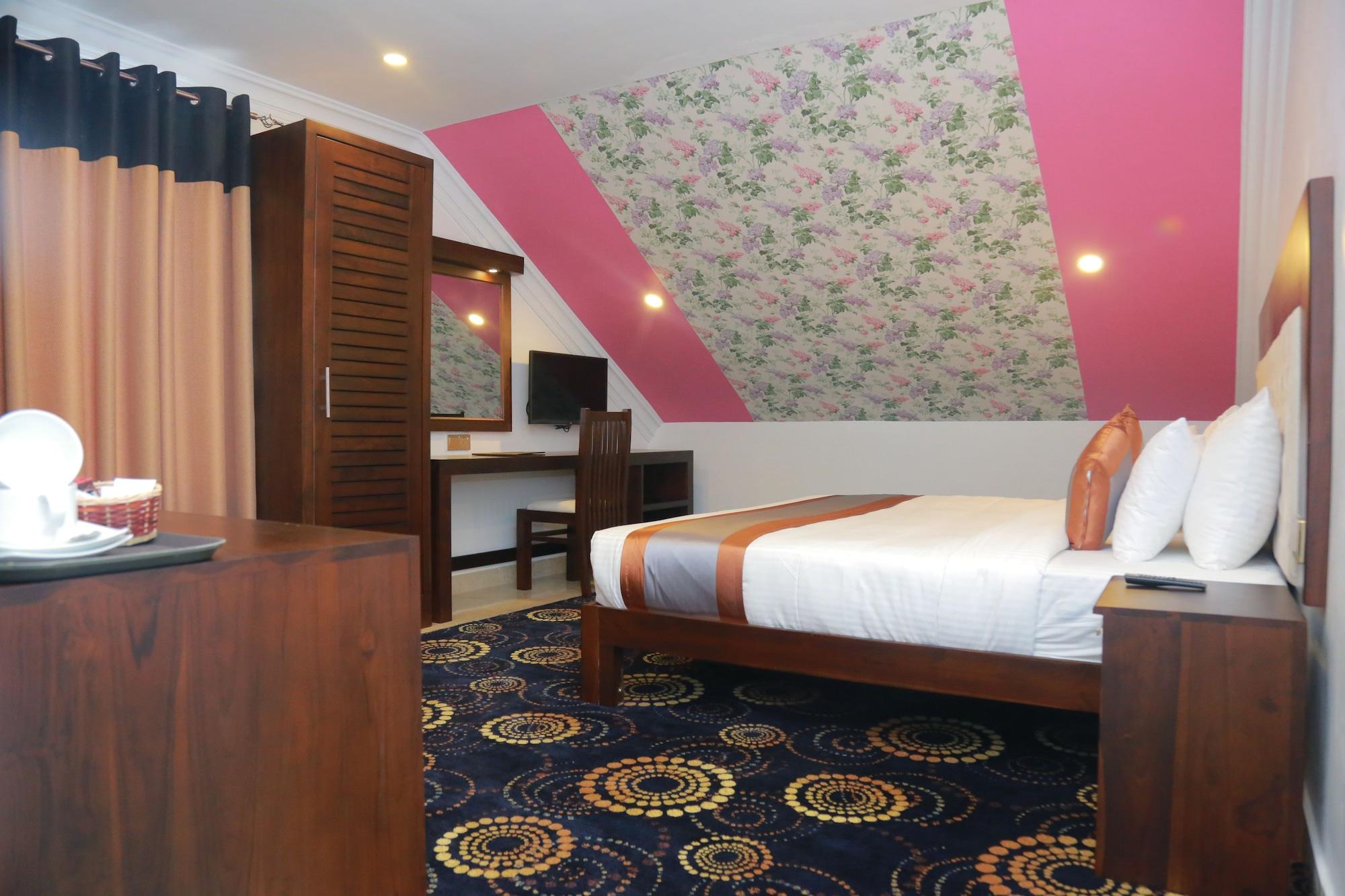 Galaxy Grand Hotel