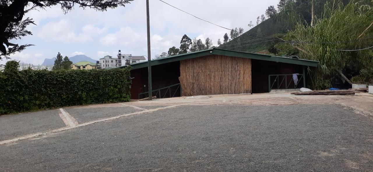 Aoki Nuwaraeliya