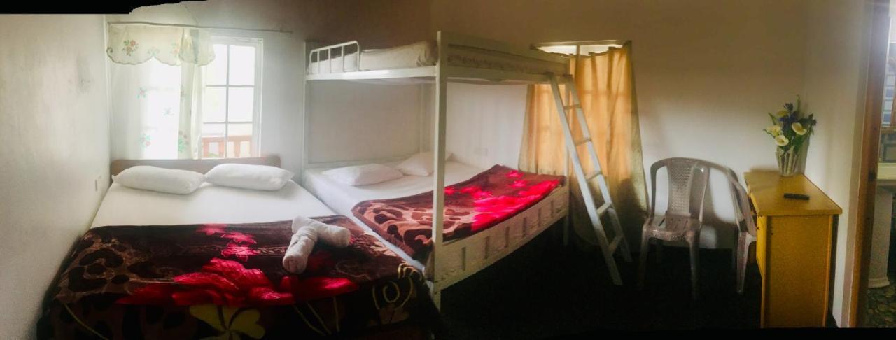 Hillcrest Homestay Nuwara Eliya