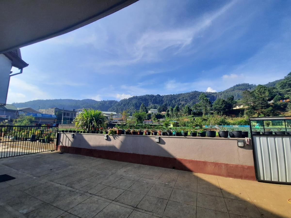 Guest house Thuvaraga *