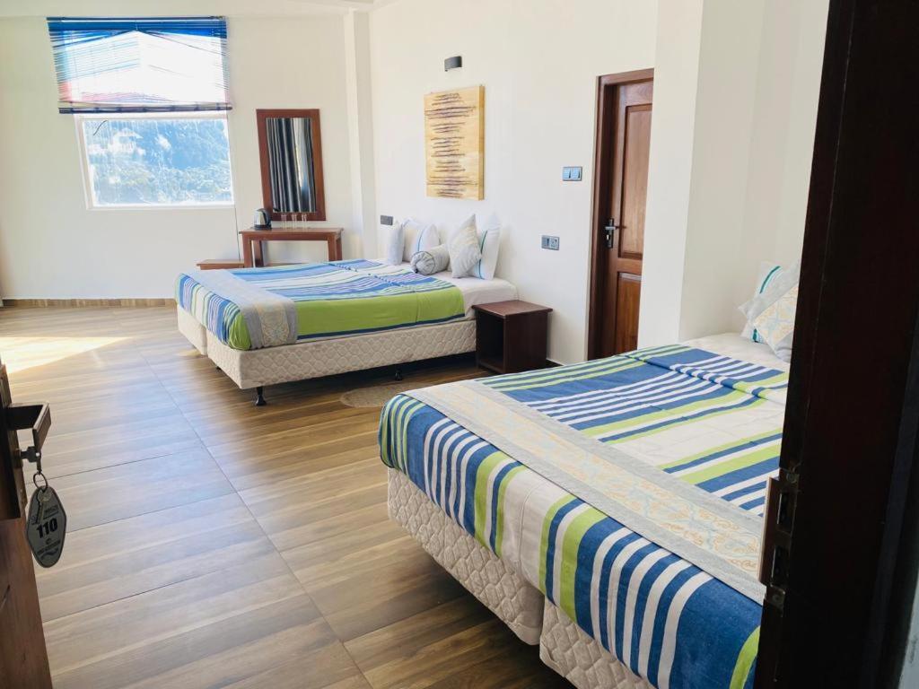 Cool Breeze Grand Resort Nuwara Eliya