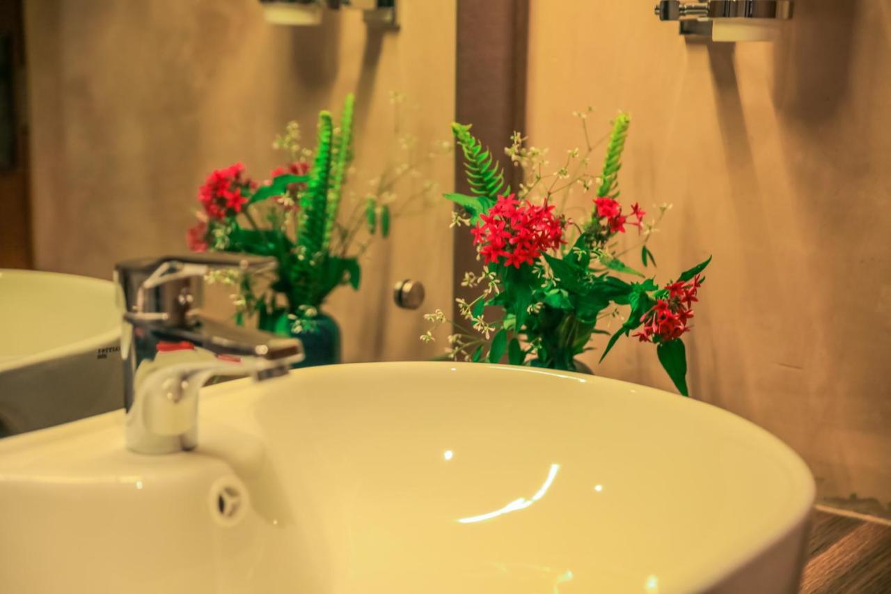 Baron Luxury Boutique Hotel *