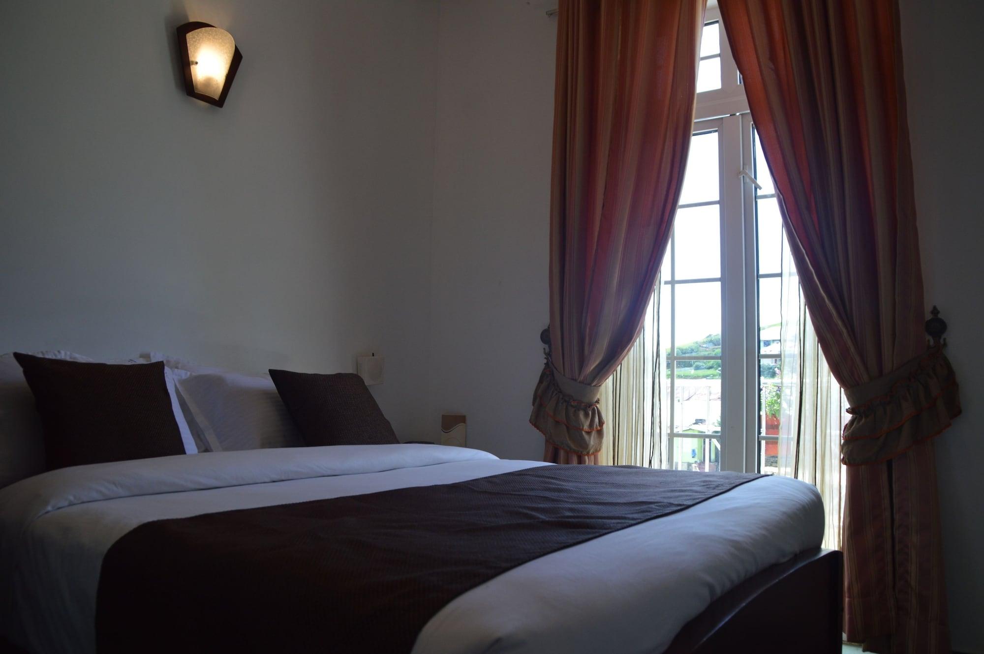 Hotel Royal Hills 3*