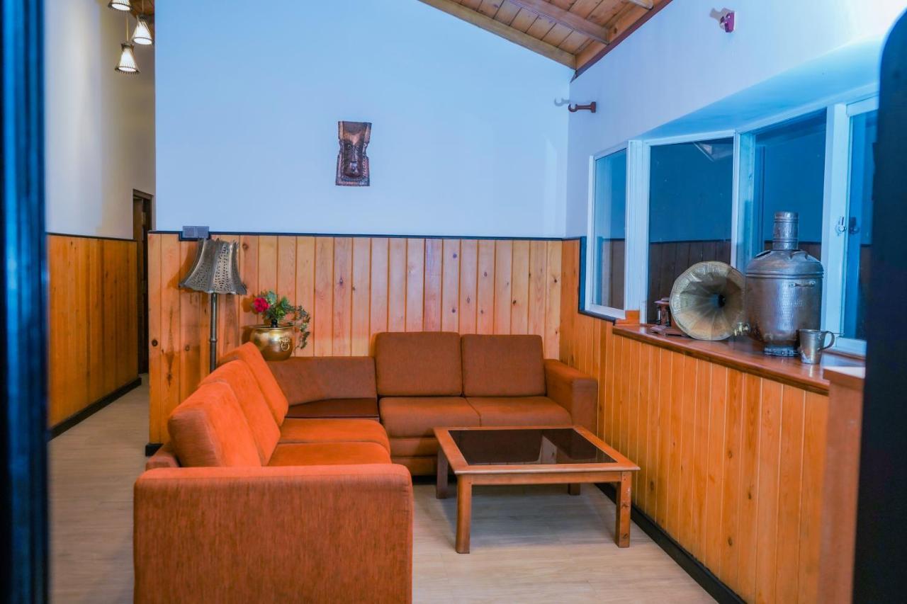 Hotel Blue Moon Residency Nuwara Eliya