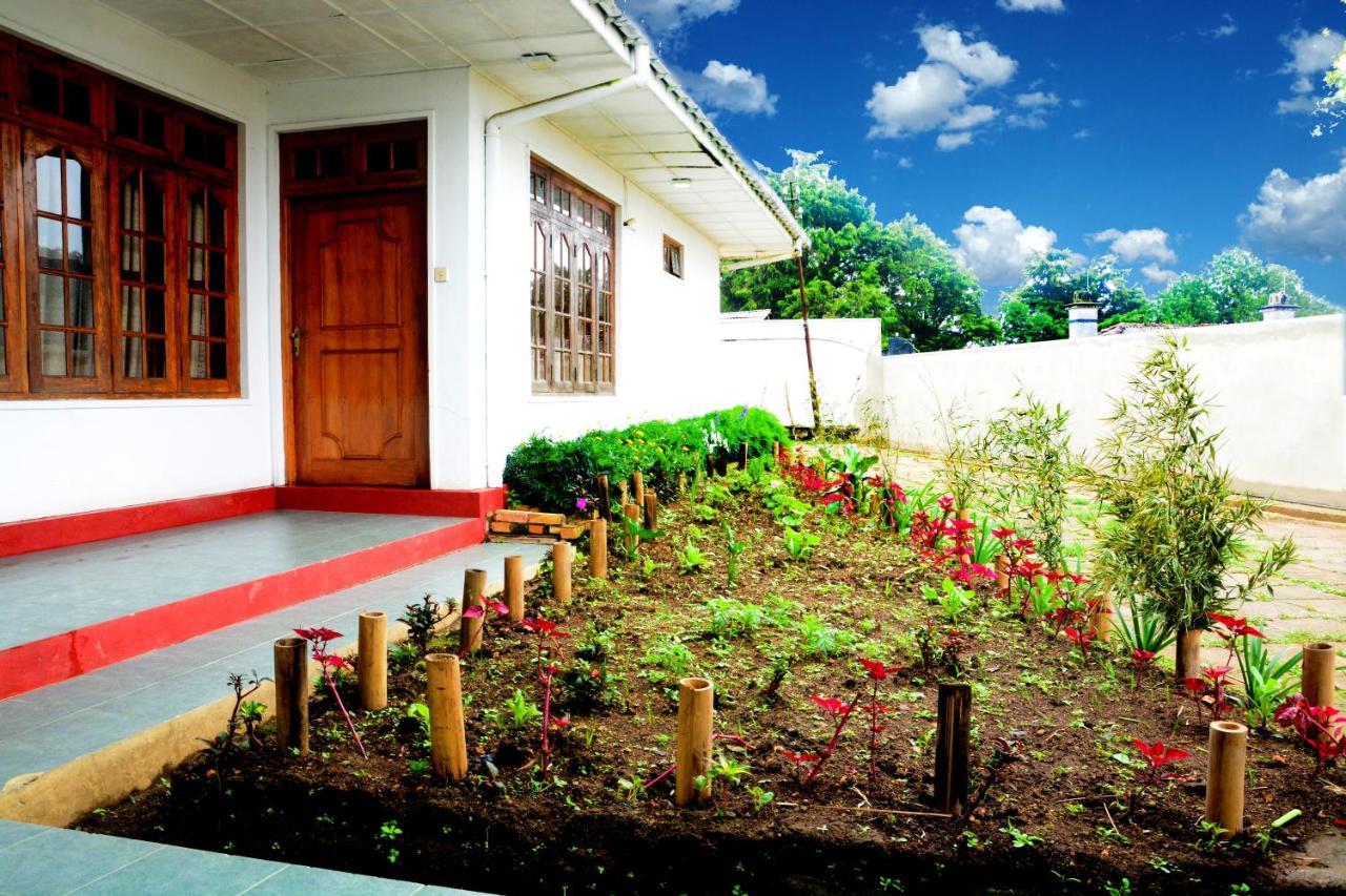 The West Gate Bungalow *
