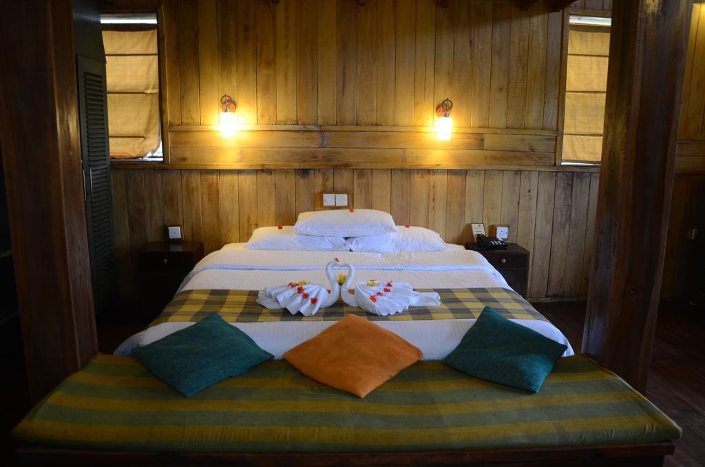 Chalet Calamander Lake Gregory Nuwara Eliya