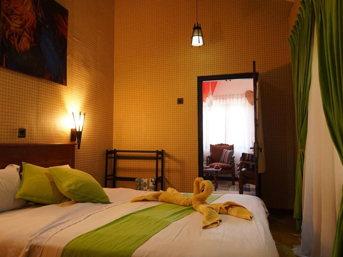 Guest house Red Wood Nuwara Eliya