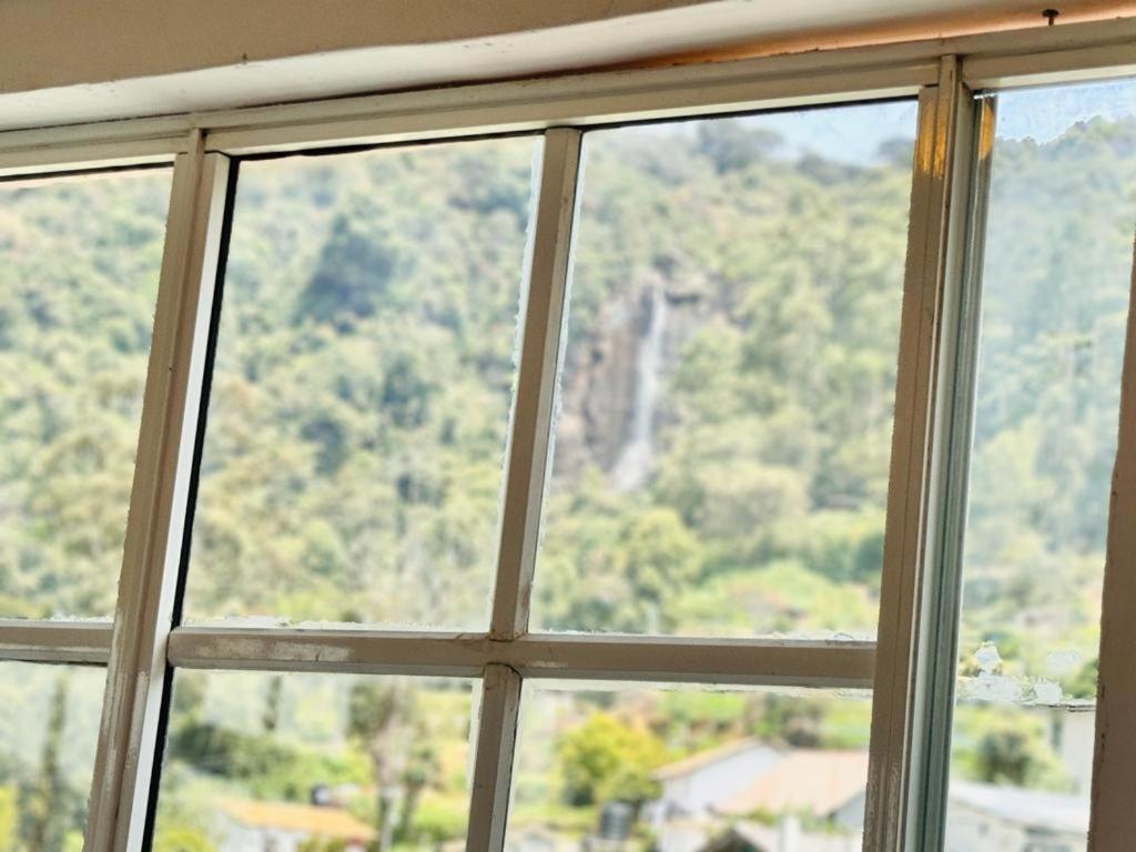 Shalika * Nuwara Eliya