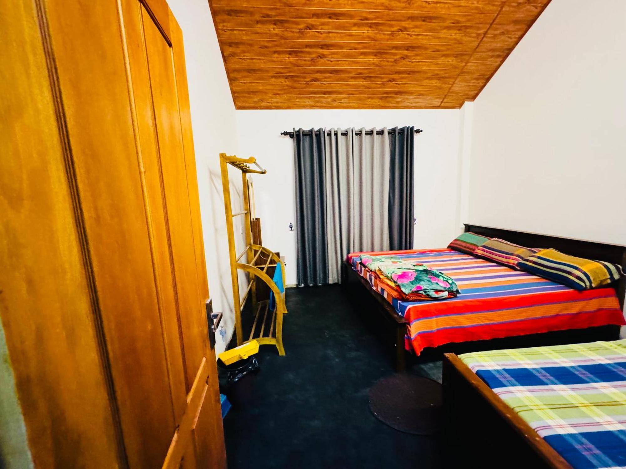 Homestay Hilltop *