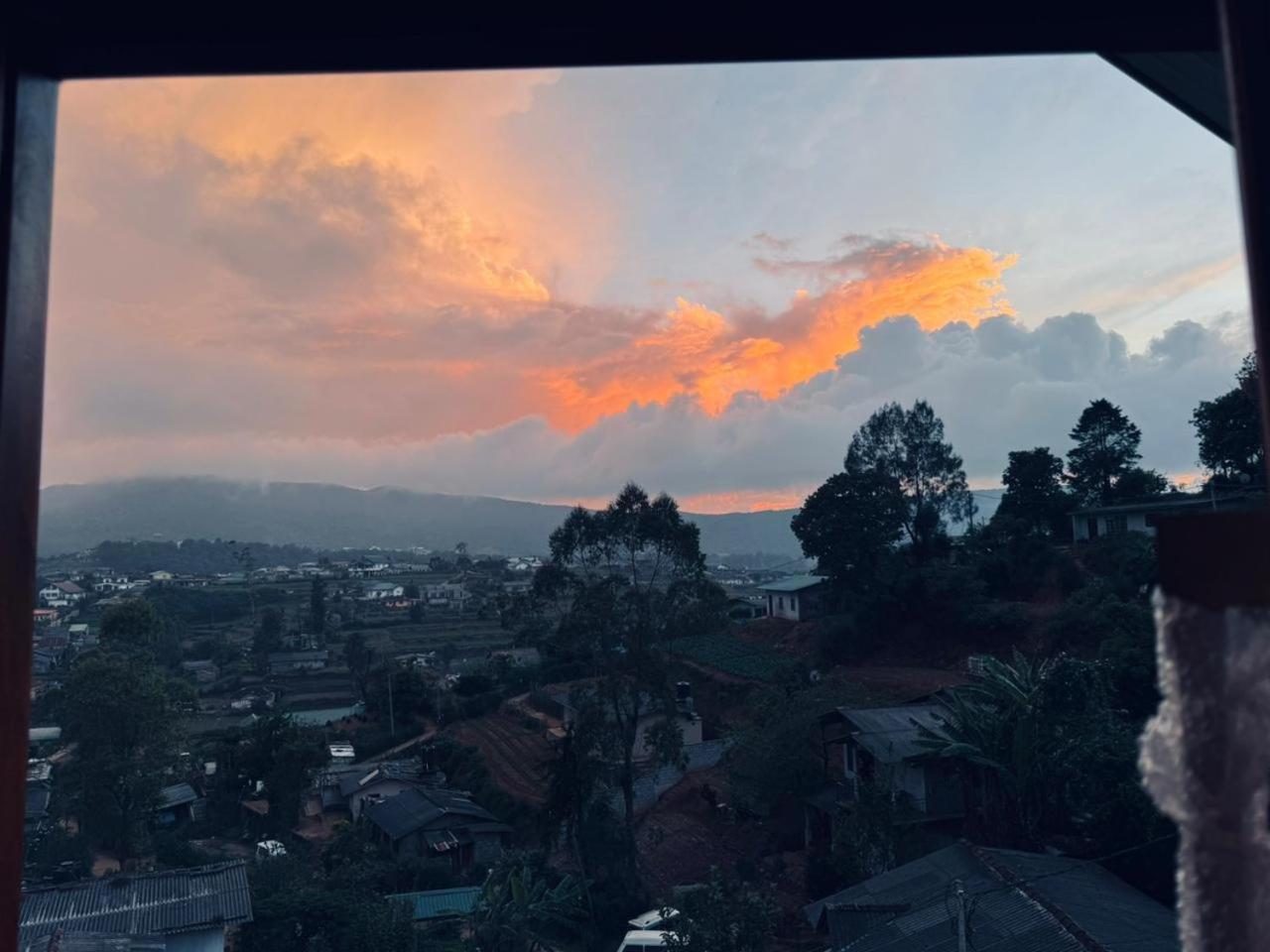 Homestay Hilltop Nuwara Eliya