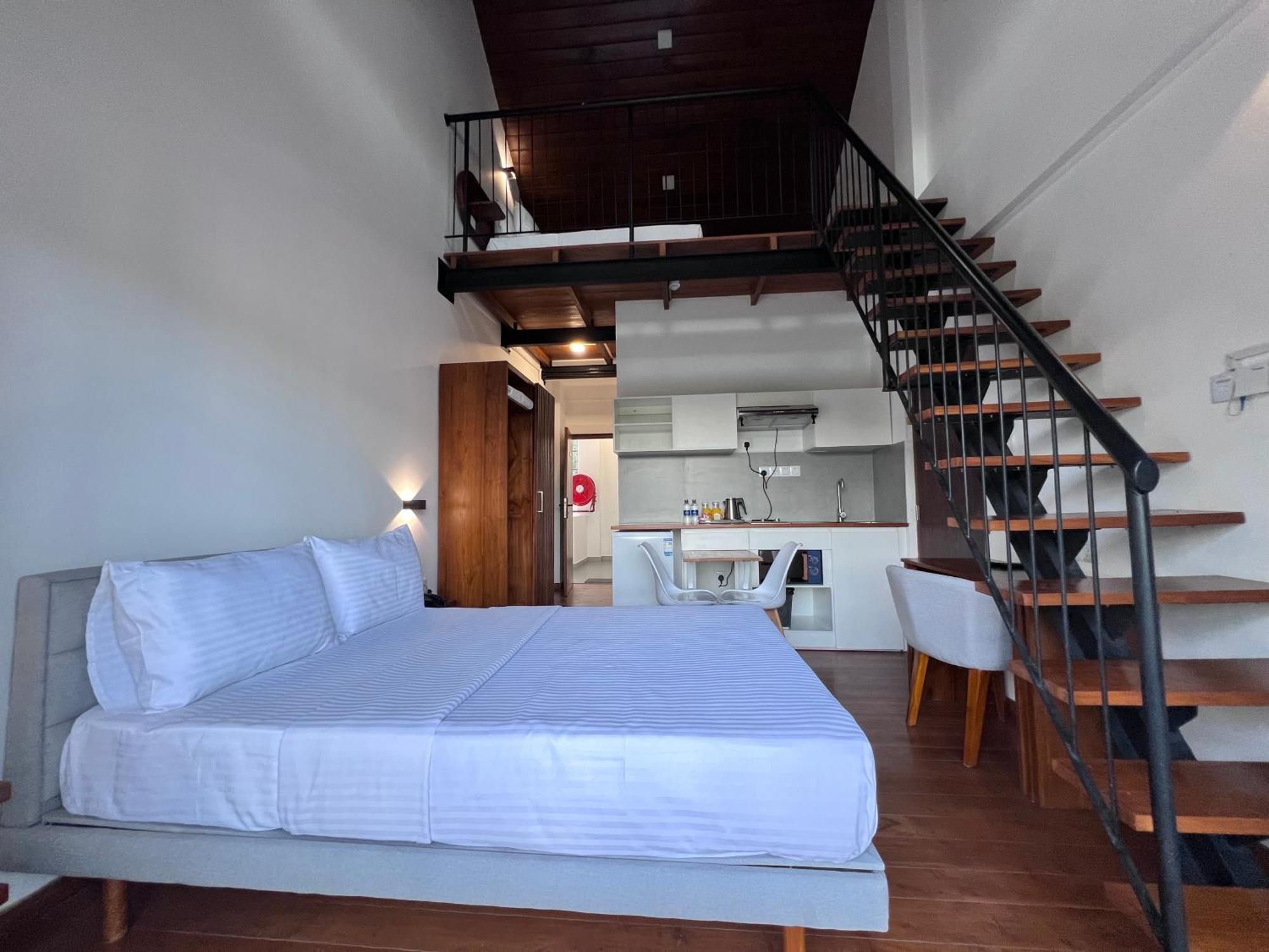 88th Hotel 3*