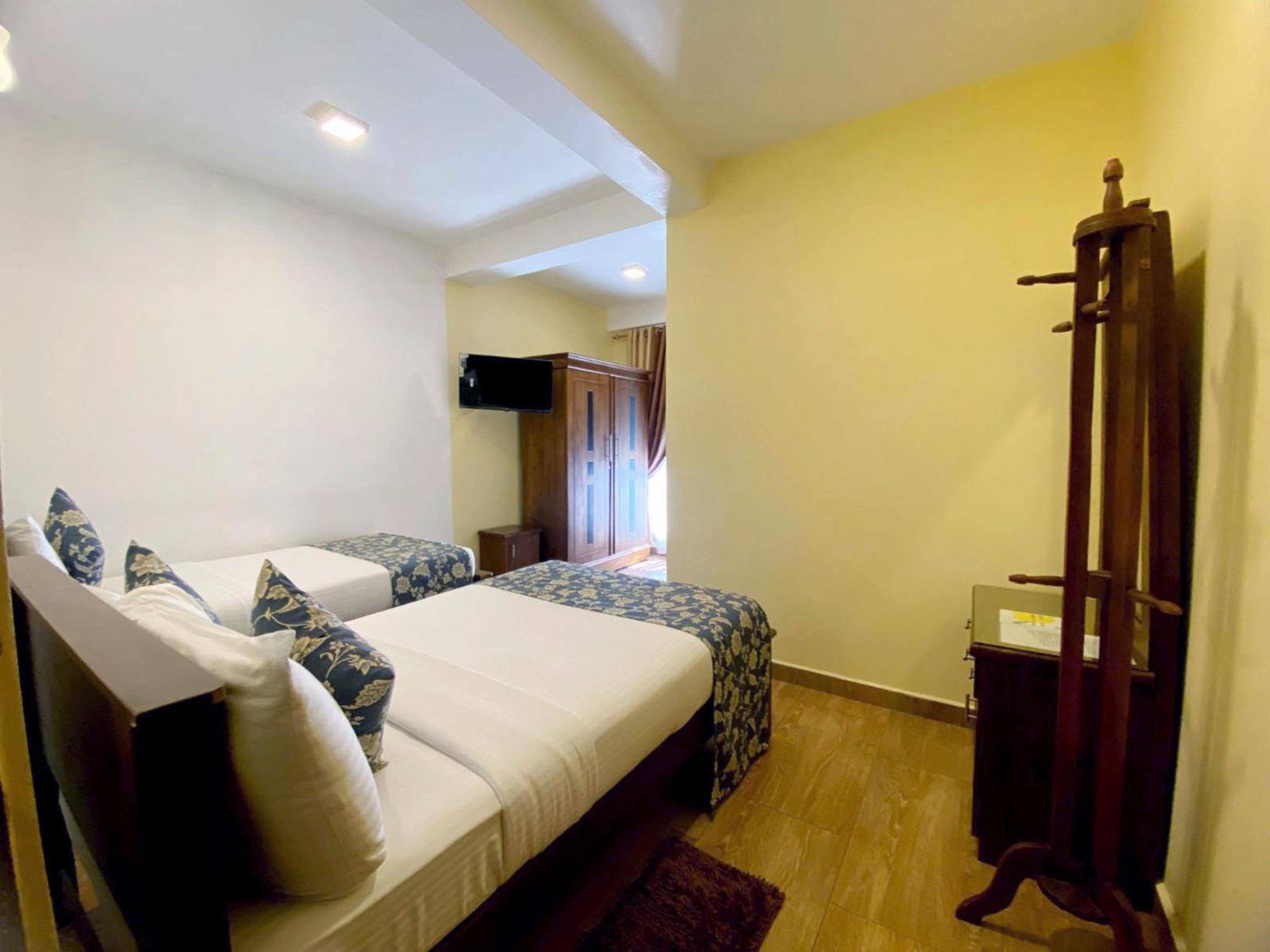 Summer Glow Guest - * Nuwara Eliya