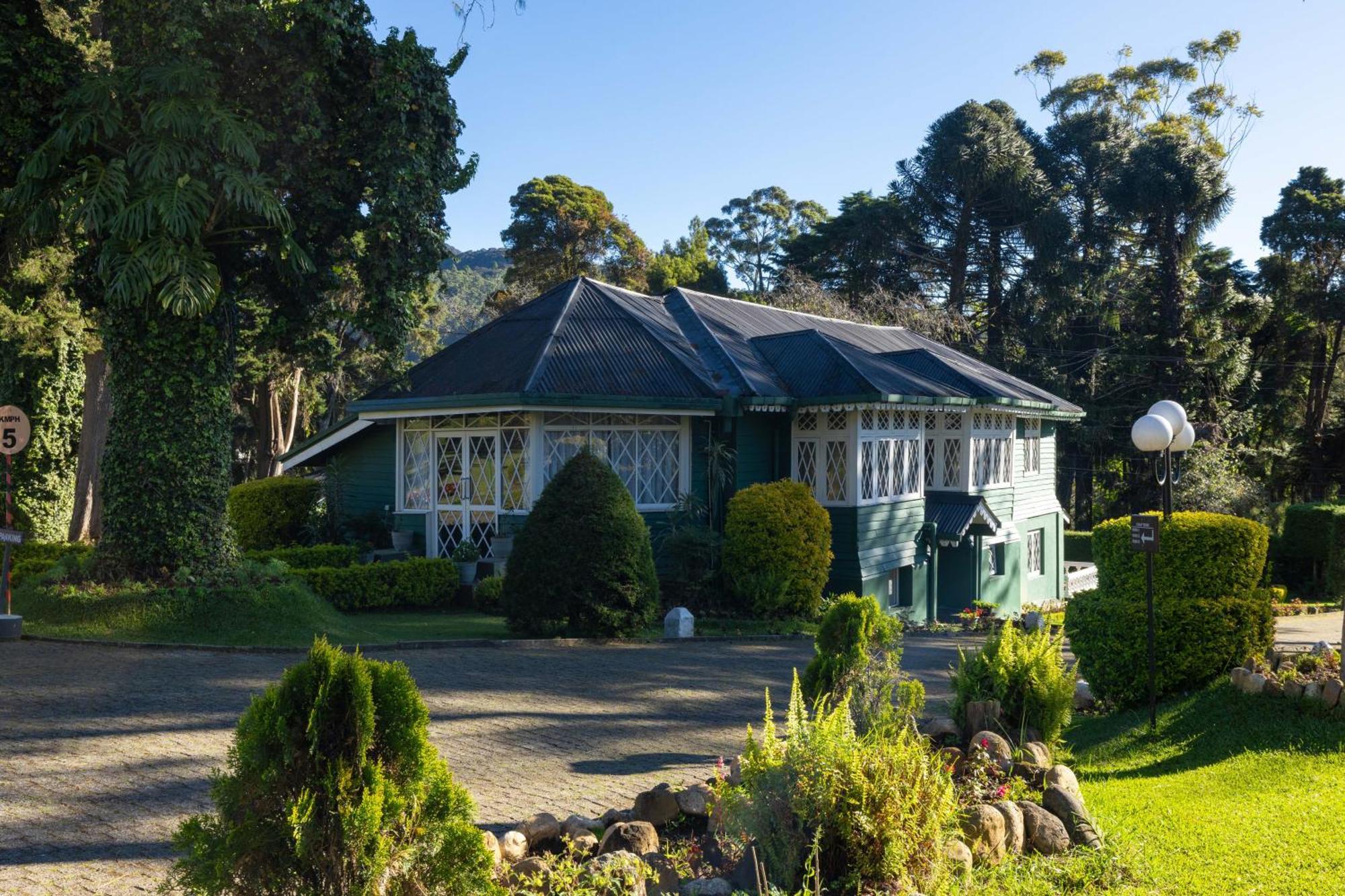 The Hill Club Villa *