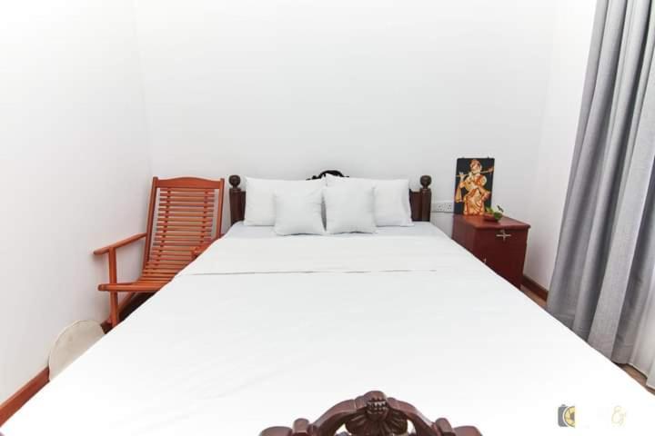 Hotel Pensive - 3*