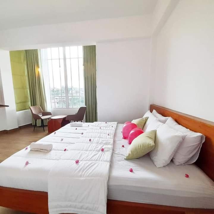 Hotel Pensive - 3*