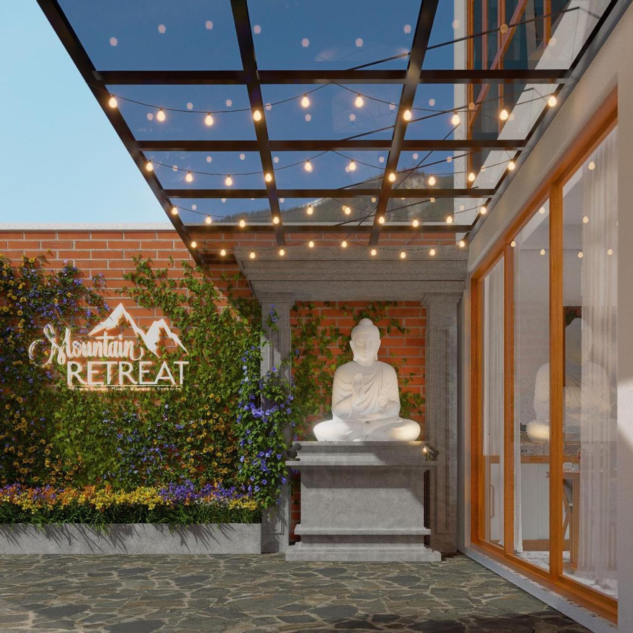 Lodge Mountain Retreat