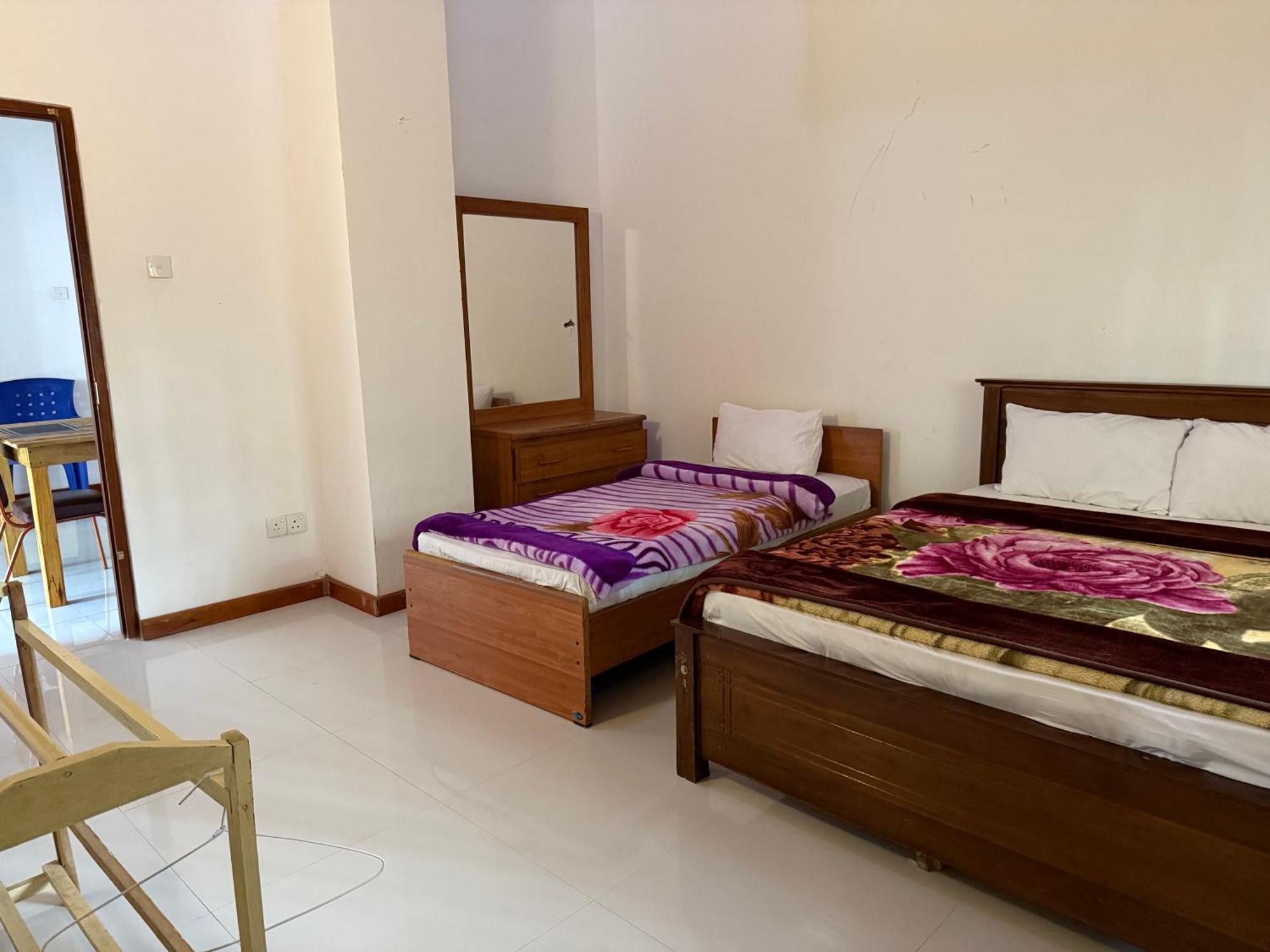 Oviya Guest Inn 3*