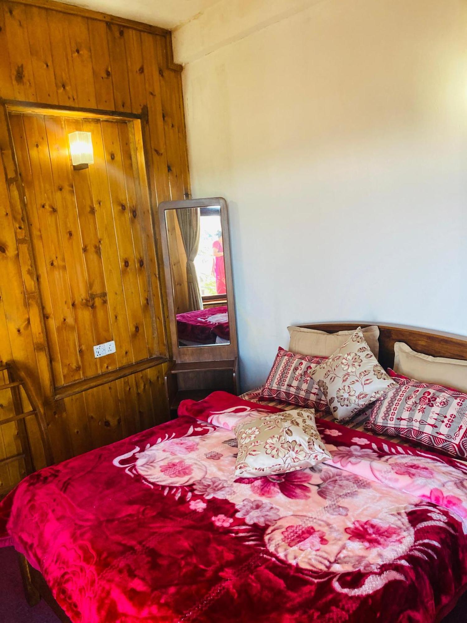 La Rose Homestay Nuwara Eliya