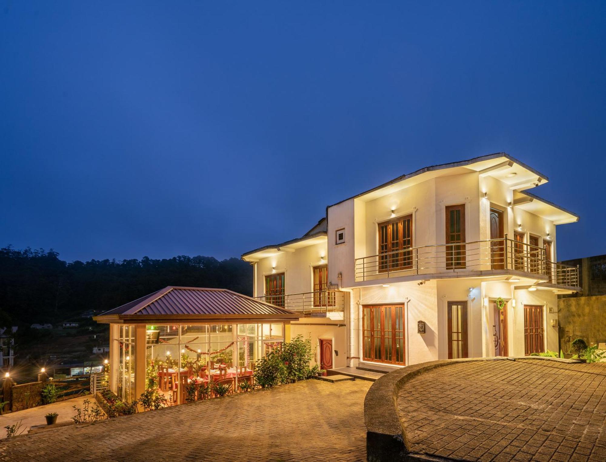 Grand Mellow Villa Nuwara Eliya