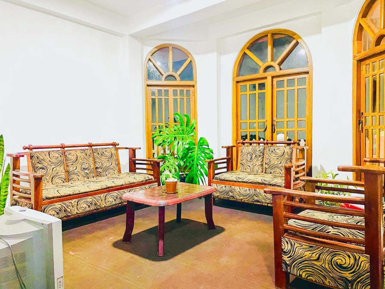 Grand In Hawaliya