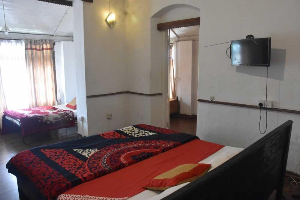Nuwaraeliya Guest house *