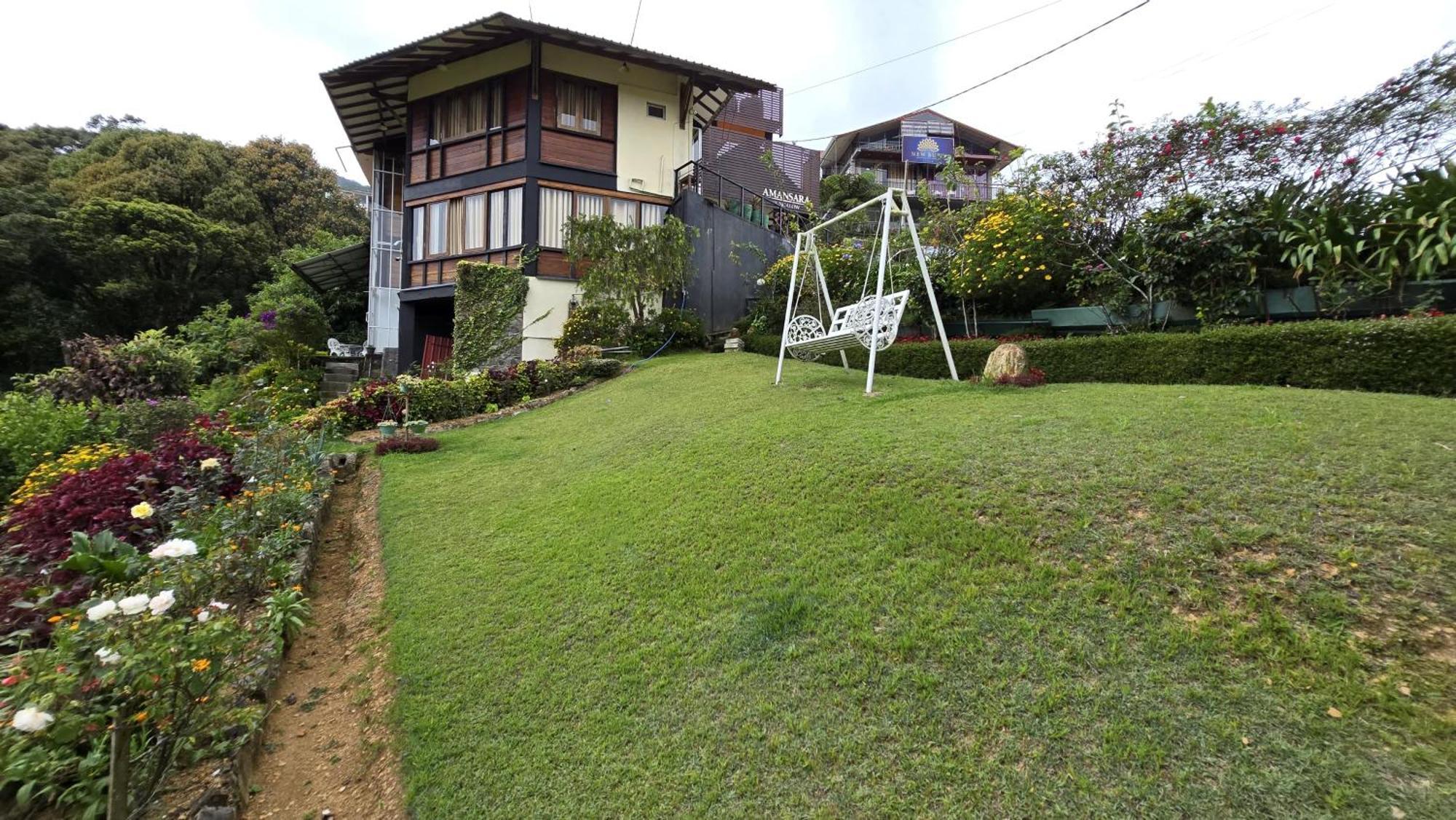 Amansara Hotel *