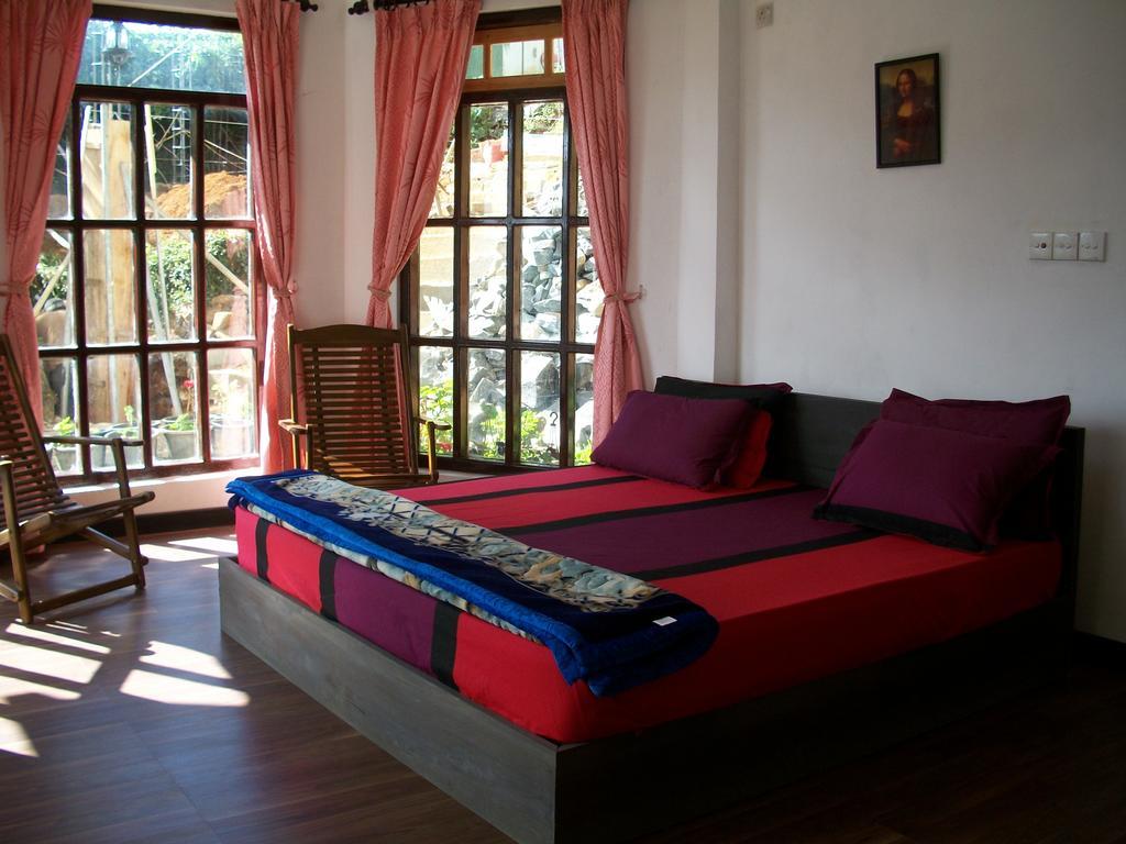 Villa Sherwood