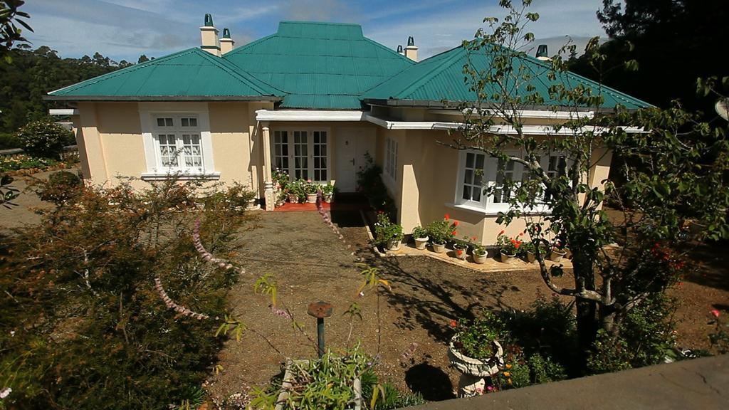 Senani Colonial