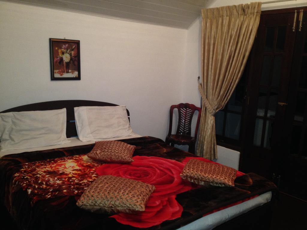 Homestay Nuwara Eliya Homestay *