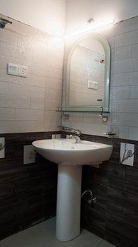 Hotel Vista Thilina 3*